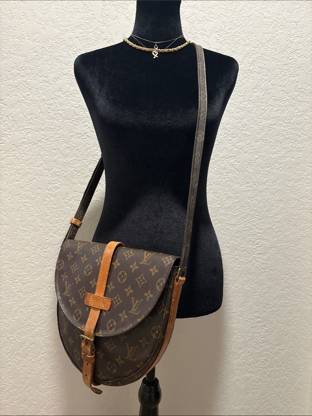Louis Vuitton VI0950 GM Chantilly Shoulder Bag Brown Monogram LV
